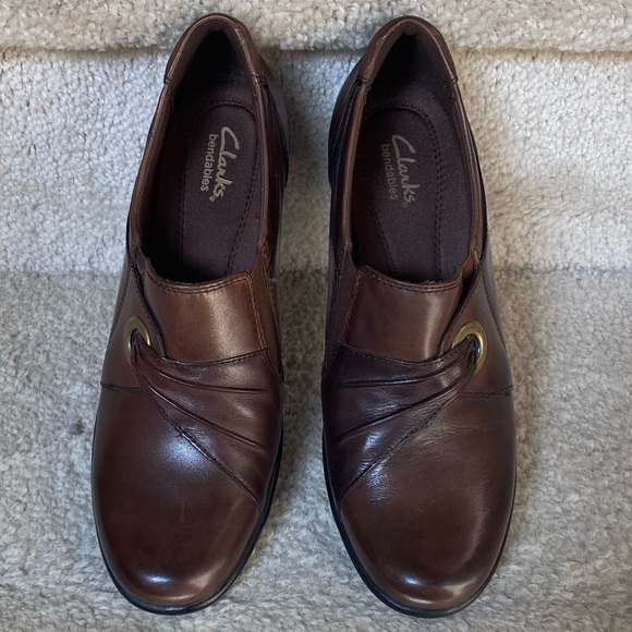 CLARKS BENDABLES SHOES WOMENS/BROWN/ SIZE 8 1/2 M/ STYLE # 38479/ USED. - Picture 2 of 8